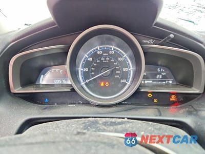 Zdjęcie 9 z 12 samochodu: 2019 TOYOTA YARIS LE VIN:3MYDLBYV2KY517539 - miniatura
