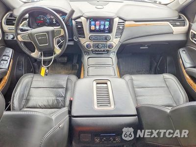 Zdjęcie 8 z 14 samochodu: 2017 GMC YUKON XL DENALI VIN:1GKS2HKJ9HR215184 - miniatura
