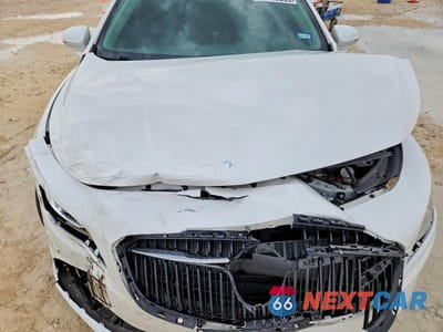 Zdjęcie 11 z 12 samochodu: 2018 BUICK LACROSSE ESSENCE VIN:1G4ZP5SZ9JU134099 - miniatura