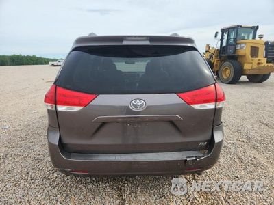 Zdjęcie 6 z 13 samochodu: 2012 TOYOTA SIENNA XLE 8-PASSENGER VIN:5TDYK3DC7CS277457 - miniatura