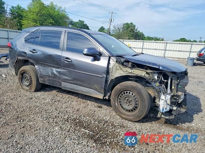 Czwarte zdjęcie samochodu z boku: 2019 TOYOTA RAV4 LE VIN:2T3G1RFV3KC011321 - miniatura