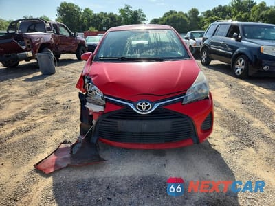 Piąte zdjęcie samochodu w środku: 2016 TOYOTA YARIS 5-DOOR L VIN:VNKKTUD37GA069310 - miniatura