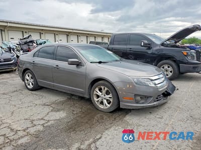 Czwarte zdjęcie samochodu z boku: 2012 FORD FUSION SE VIN:3FAHP0HA3CR387827 - miniatura