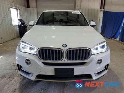 Piąte zdjęcie samochodu w środku: 2018 BMW X5 XDR40E VIN:5UXKT0C5XJ0V99870 - miniatura