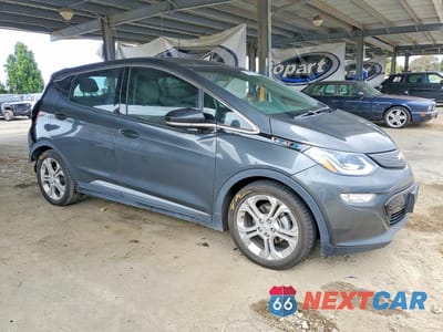 Czwarte zdjęcie samochodu z boku: 2021 CHEVROLET BOLT EV LT VIN:1G1FY6S0XM4108751 - miniatura