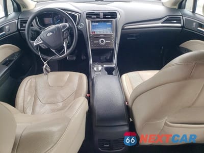 Zdjęcie 8 z 12 samochodu: 2018 FORD FUSION TITANIUM VIN:3FA6P0RU8JR147265 - miniatura