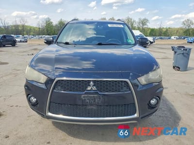 Piąte zdjęcie samochodu w środku: 2011 MITSUBISHI OUTLANDER SE VIN:JA4JT3AW3BU009118 - miniatura