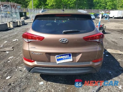 Zdjęcie 6 z 12 samochodu: 2016 HYUNDAI TUCSON SE VIN:KM8J33A46GU186785 - miniatura