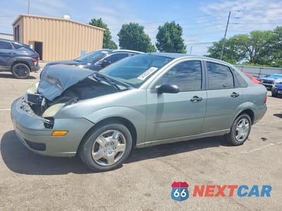 2005 FORD FOCUS ZX4 1FAFP34N35W232812 - główne zdjęcie licytacji z USA - miniatura