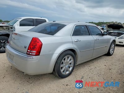 Trzecie zdjęcie samochodu z tyłu: 2009 CHRYSLER 300C VIN:2C3KA63T49H572507 - miniatura