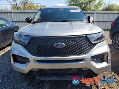 Piąte zdjęcie samochodu w środku: 2020 FORD EXPLORER POLICE INTERCEPTOR VIN:1FM5K8AB1LGC65533 - miniatura