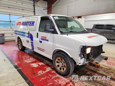 Czwarte zdjęcie samochodu z boku: 2014 CHEVROLET EXPRESS G1500 VIN:1GCSGAFX4E1145316 - miniatura