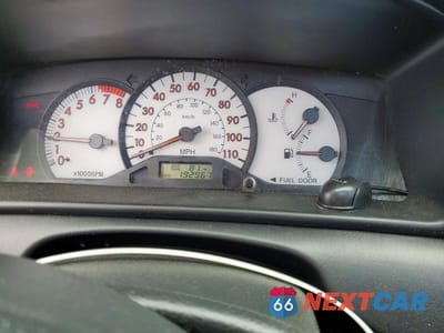 Zdjęcie 9 z 13 samochodu: 2004 TOYOTA COROLLA S VIN:1NXBR32EX4Z219731 - miniatura