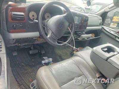 Zdjęcie 8 z 12 samochodu: 2005 FORD F350 SRW SUPER DUTY VIN:1FTWW31P55EB21302 - miniatura