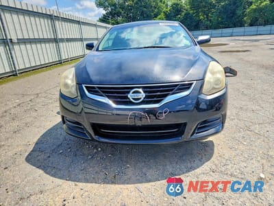 Piąte zdjęcie samochodu w środku: 2010 NISSAN ALTIMA S VIN:1N4AL2EP3AC191352 - miniatura