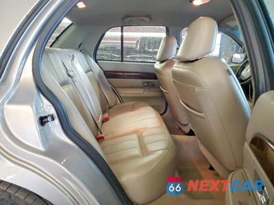 Zdjęcie 10 z 12 samochodu: 2010 MERCURY GRAND MARQUIS LS VIN:2MEBM7FV2AX600867 - miniatura