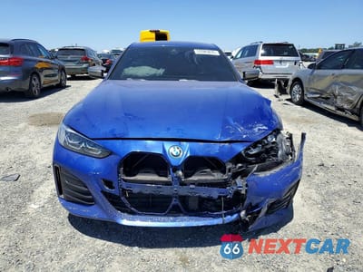 Piąte zdjęcie samochodu w środku: 2023 BMW I4 M50 VIN:WBY33AW02PFP23937 - miniatura