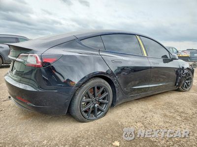 Trzecie zdjęcie samochodu z tyłu: 2023 TESLA 3 VIN:5YJ3E1EAXPF436601 - miniatura