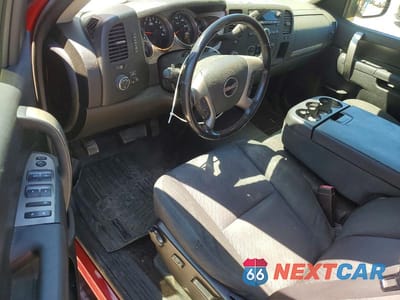 Zdjęcie 8 z 12 samochodu: 2013 GMC SIERRA K1500 SLE VIN:1GTR2VE75DZ168139 - miniatura