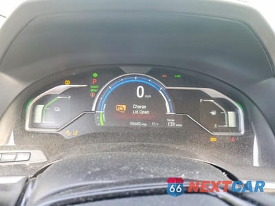 Zdjęcie 9 z 12 samochodu: 2018 HONDA CLARITY TOURING VIN:JHMZC5F39JC016581 - miniatura