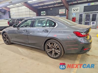 Drugie zdjęcie samochodu z przodu: 2021 BMW 330XI VIN:3MW5R7J01M8B98910 - miniatura