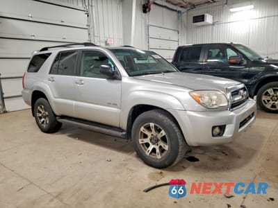 Czwarte zdjęcie samochodu z boku: 2006 TOYOTA 4RUNNER SR5 VIN:JTEBU14R560101082 - miniatura
