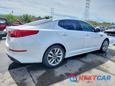 Trzecie zdjęcie samochodu z tyłu: 2014 KIA OPTIMA SX VIN:5XXGR4A61EG334266 - miniatura
