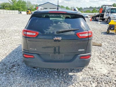 Zdjęcie 6 z 13 samochodu: 2015 JEEP CHEROKEE LATITUDE VIN:1C4PJMCB0FW600071 - miniatura