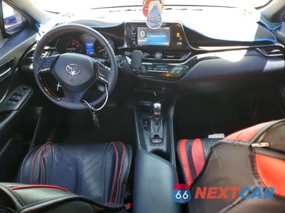 Zdjęcie 8 z 12 samochodu: 2018 TOYOTA C-HR XLE PREMIUM VIN:NMTKHMBX9JR045728 - miniatura