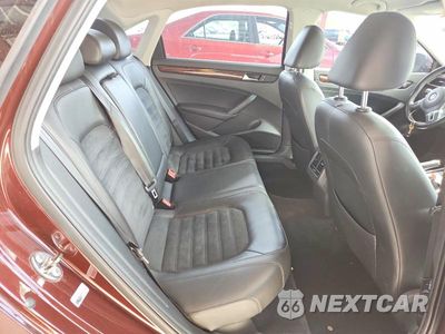Zdjęcie 10 z 12 samochodu: 2013 VOLKSWAGEN PASSAT SEL VIN:1VWCN7A33DC024732 - miniatura