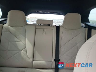 Zdjęcie 10 z 14 samochodu: 2024 BMW IX XDRIVE50 VIN:WB523CF08RCR09278 - miniatura