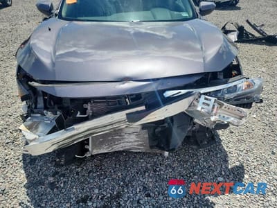 Zdjęcie 11 z 13 samochodu: 2018 HONDA CIVIC LX VIN:2HGFC2F59JH584381 - miniatura