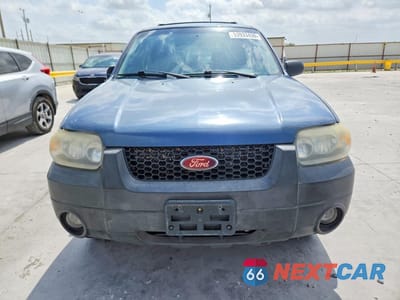 Piąte zdjęcie samochodu w środku: 2006 FORD ESCAPE XLT VIN:1FMYU03106KA18700 - miniatura