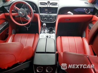 Zdjęcie 8 z 13 samochodu: 2023 BENTLEY BENTAYGA VIN:SJAAT2ZV3PC024390 - miniatura