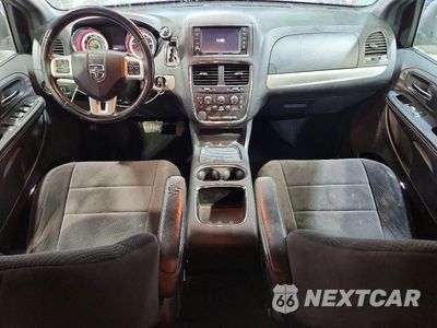 Zdjęcie 8 z 13 samochodu: 2014 DODGE GRAND CARAVAN SXT VIN:2C4RDGCG8ER113687 - miniatura