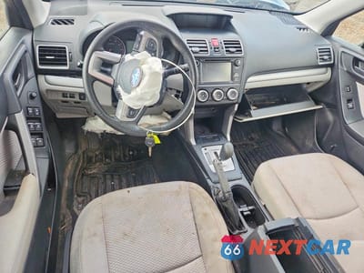 Zdjęcie 8 z 14 samochodu: 2017 SUBARU FORESTER 2.5I VIN:JF2SJABC6HH488582 - miniatura