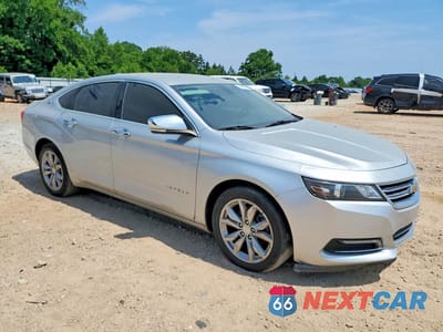 Czwarte zdjęcie samochodu z boku: 2018 CHEVROLET IMPALA LT VIN:2G1105S3XJ9123734 - miniatura
