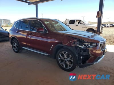 Czwarte zdjęcie samochodu z boku: 2023 BMW X3 XDRIVE30I VIN:5UX53DP02P9N51562 - miniatura