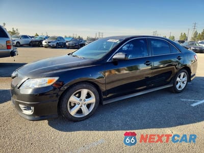 2011 TOYOTA CAMRY SE 4T1BF3EK4BU694850 - główne zdjęcie licytacji z USA - miniatura