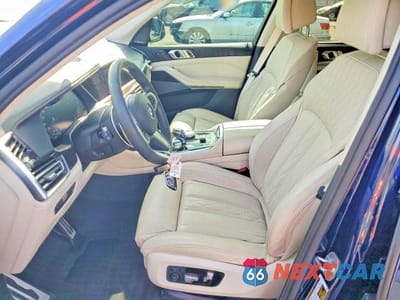 Zdjęcie 7 z 13 samochodu: 2020 BMW X5 M50I VIN:5UXJU4C09L9D33200 - miniatura