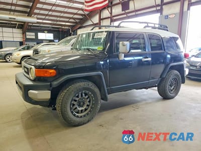2007 TOYOTA FJ CRUISER BASE JTEBU11F870043450 - główne zdjęcie licytacji z USA - miniatura