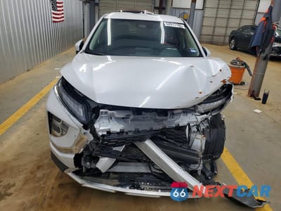 Piąte zdjęcie samochodu w środku: 2024 MITSUBISHI ECLIPSE CROSS SE VIN:JA4ATWAA6RZ044982 - miniatura