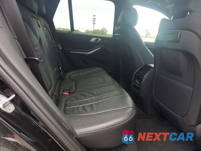 Zdjęcie 11 z 14 samochodu: 2019 BMW X5 XDRIVE40I VIN:5UXCR6C50KLL26622 - miniatura