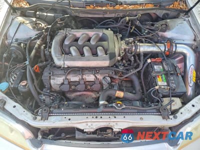 Zdjęcie 11 z 12 samochodu: 2002 HONDA ACCORD EX VIN:1HGCG16552A065670 - miniatura