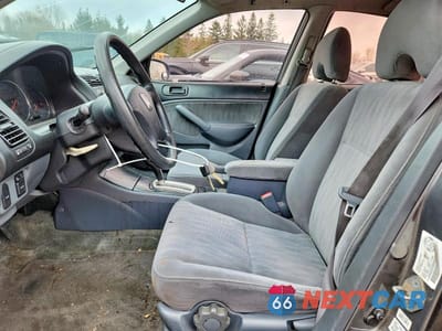 Zdjęcie 7 z 12 samochodu: 2004 HONDA CIVIC LX VIN:2HGES16644H922615 - miniatura