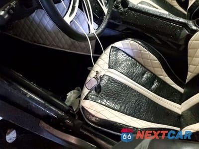 Zdjęcie 8 z 9 samochodu: 2019 POLARIS SLINGSHOT SLR VIN:57XAARFA0K8130488 - miniatura
