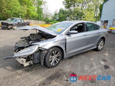 2015 CHRYSLER 200 LIMITED 1C3CCCABXFN676669 - główne zdjęcie licytacji z USA - miniatura