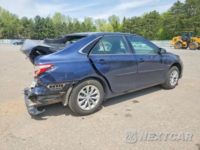 Trzecie zdjęcie samochodu z tyłu: 2017 TOYOTA CAMRY LE VIN:4T1BF1FK2HU701824 - miniatura