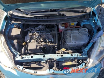 Zdjęcie 12 z 13 samochodu: 2013 TOYOTA PRIUS C TWO VIN:JTDKDTB32D1036102 - miniatura