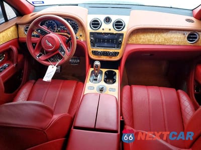 Zdjęcie 8 z 14 samochodu: 2017 BENTLEY BENTAYGA VIN:SJAAC2ZVXHC014912 - miniatura